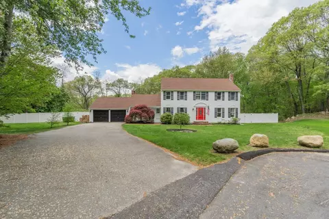 161 S Cobble Hill Rd, Warwick, RI 02886