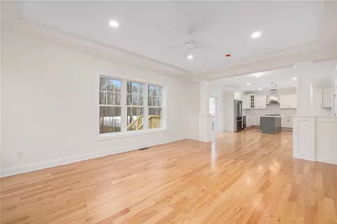 Living - 64 Cardinal Rd, Cranston, RI 02921 photo 5 of 6