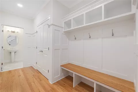 Entry Way - 64 Cardinal Rd, Cranston, RI 02921 photo 4 of 6