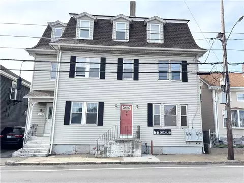 424 High St, Cumberland, RI 02864