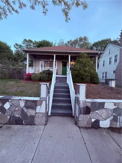 138 Alabama Ave, Providence, RI 02905