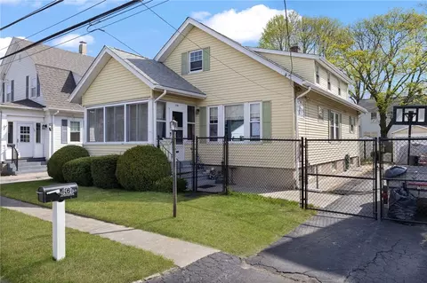 178 Gould Ave, Warwick, RI 02888