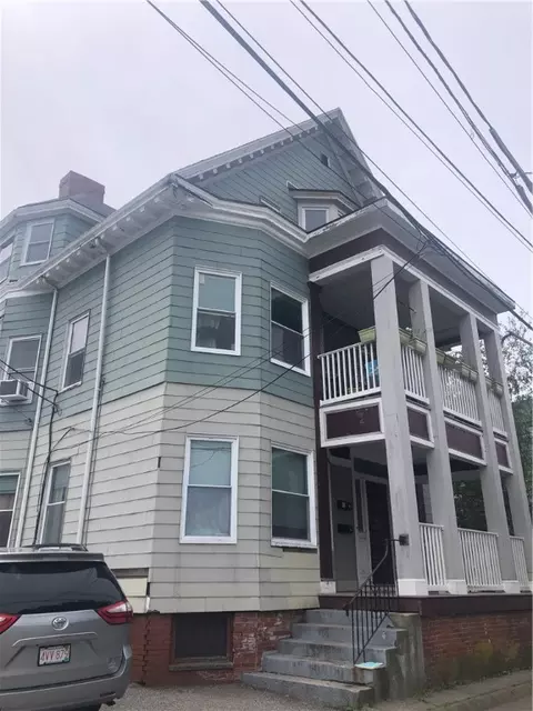 10 Bellevue Ave, Providence, RI 02907