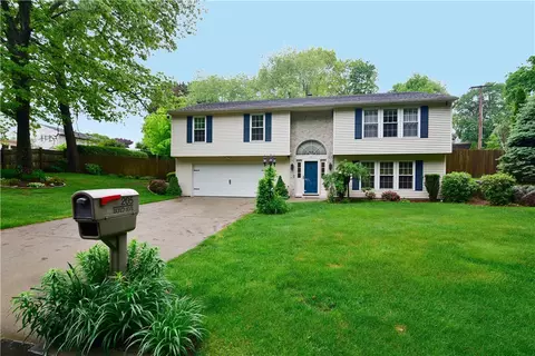 205 Boyd Ave, East Providence, RI 02914