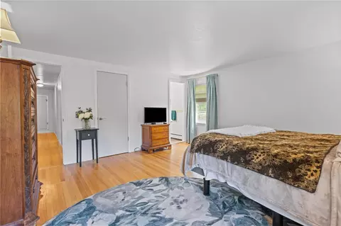 Bedroom - 7 Sandra Dr, Bristol, RI 02809 photo 8 of 8