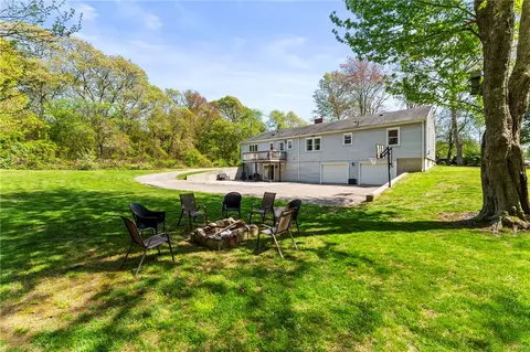 304 Post Rd, Westerly, RI 02891 photo 22