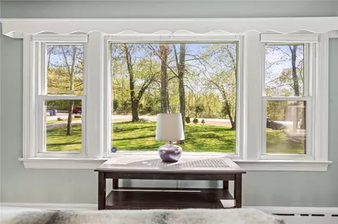 304 Post Rd, Westerly, RI 02891 photo 10