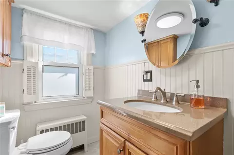 131 Andrews St, Woonsocket, RI 02895 photo 18