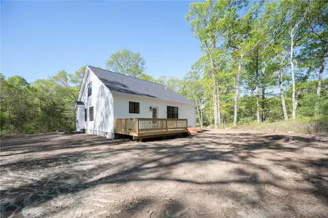 Exterior - 145 Wolf Rock Rd, Exeter, RI 02822 photo 4 of 10