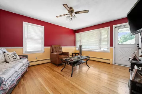 Living - 26 Cranston St, Woonsocket, RI 02895 photo 2 of 3