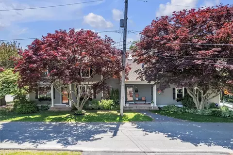 1 Fried Ave, Bristol, RI 02809