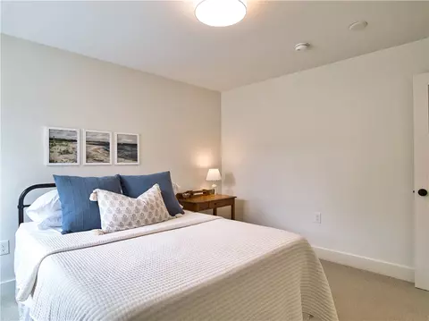 Bedroom - 1 Hinter Way, Little Compton, RI 02837 photo 4 of 7