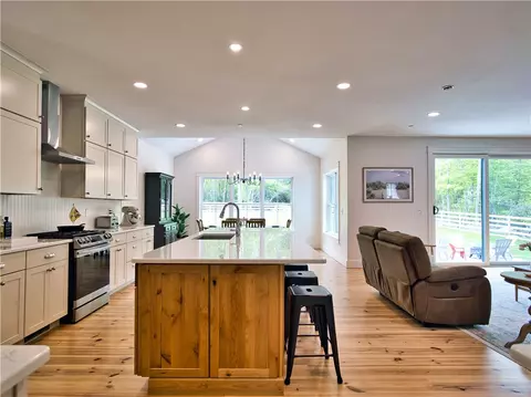 Kitchen - 1 Hinter Way, Little Compton, RI 02837 photo 2 of 5