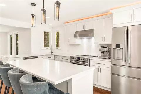 Kitchen - 12 Hazel Point Rd, Smithfield, RI 02917 photo 2 of 4