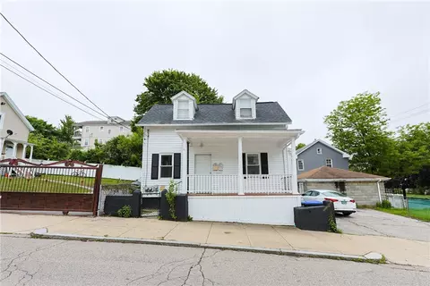 24 Vale St, Providence, RI 02908