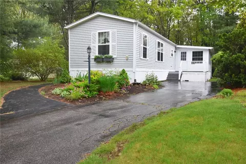 14 Quiet Way, South Kingstown, RI 02879
