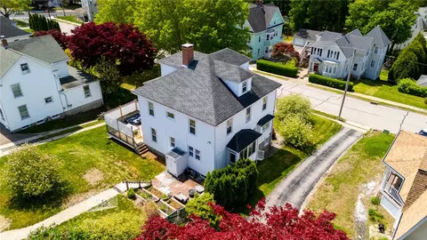 View/Area - 39 Summer St, Westerly, RI 02891 photo 2 of 3