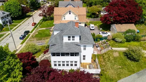 View/Area - 39 Summer St, Westerly, RI 02891 photo 1 of 3