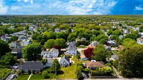 View/Area - 39 Summer St, Westerly, RI 02891 photo 3 of 3