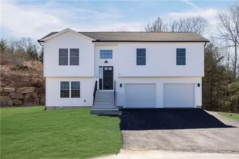 22 Sterling Ridge Ln, Sterling, CT 06377