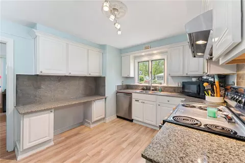 Kitchen - 101 Chapmans Ave, Warwick, RI 02886 photo 2 of 2