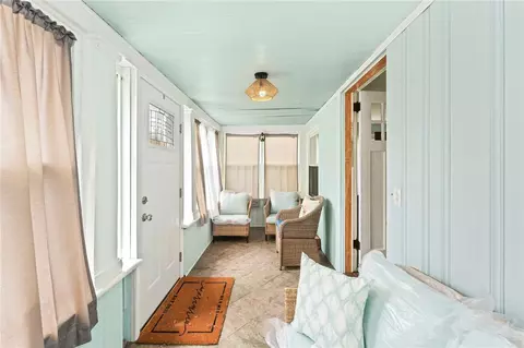 Entry Way - 101 Chapmans Ave, Warwick, RI 02886 photo 1 of 5
