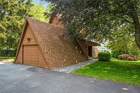 29 Munro Ave, Warren, RI 02885 photo 13