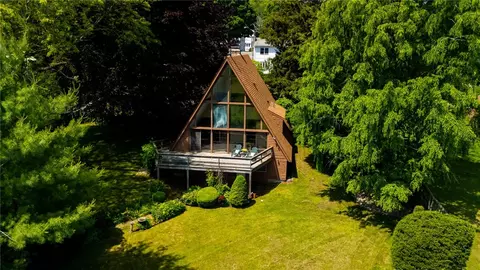 29 Munro Ave, Warren, RI 02885 photo 11
