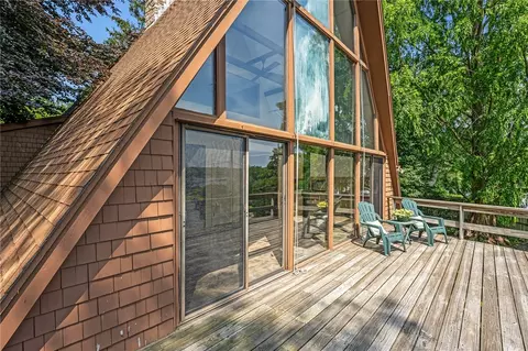 29 Munro Ave, Warren, RI 02885 photo 9