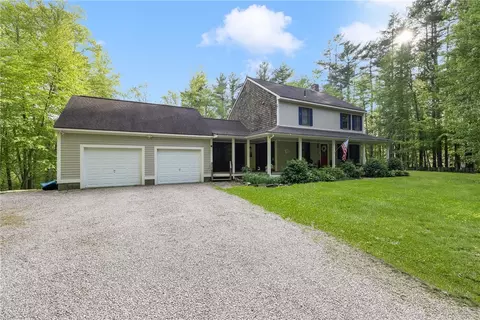31 Corey Trl, Richmond, RI 02898