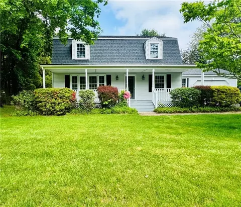 57 Quailcrest Rd, East Lyme, CT 06333