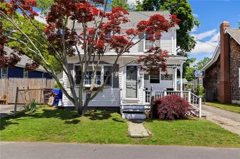 49 Bristol Ave, Riverside, RI 02915