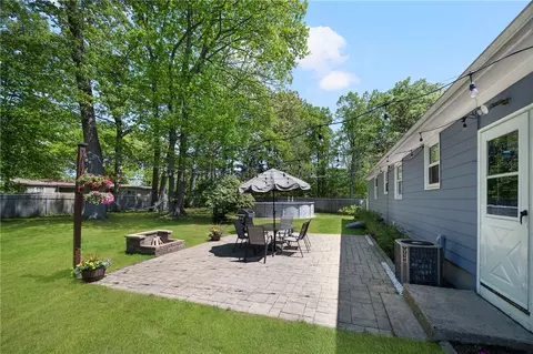 Exterior - 30 Grassmere St, Warwick, RI 02889 photo 3 of 8