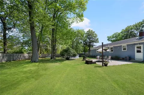 Exterior - 30 Grassmere St, Warwick, RI 02889 photo 4 of 8