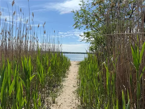 0 Capron Farm Dr, Warwick, RI 02886 photo 6