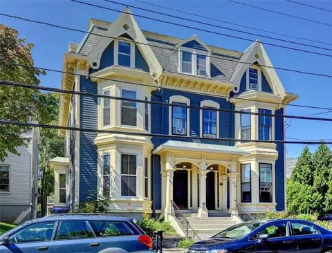 368 Thayer St #2, Providence, RI 02906