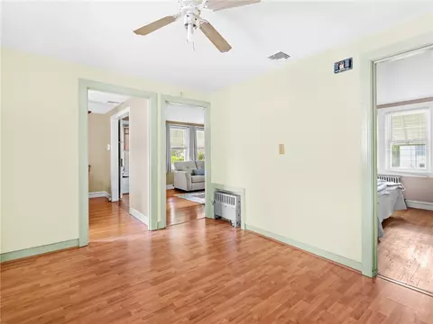 Entry Way - 25 Community Rd, Warwick, RI 02889 photo 3 of 4
