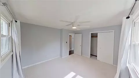 370 Ring Ave, Warwick, RI 02888 photo 16
