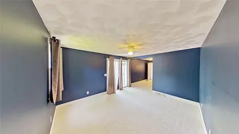 370 Ring Ave, Warwick, RI 02888 photo 11