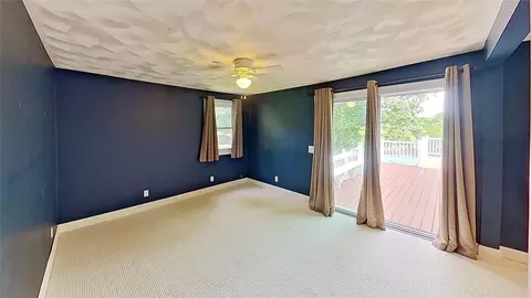 370 Ring Ave, Warwick, RI 02888 photo 10