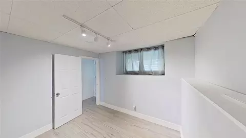 370 Ring Ave, Warwick, RI 02888 photo 25