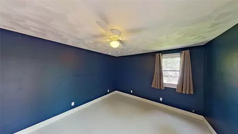 370 Ring Ave, Warwick, RI 02888 photo 9