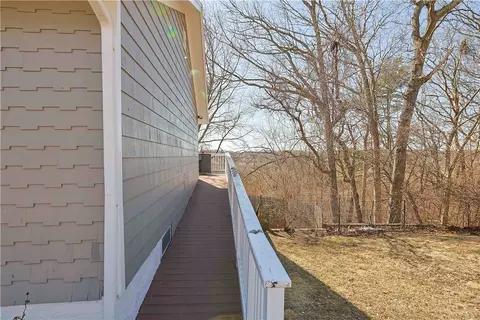 150 Hilton Rd, Warwick, RI 02889 photo 15