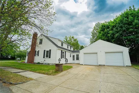 777 Pontiac Ave, Cranston, RI 02910