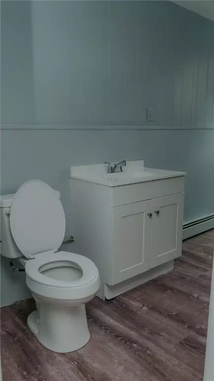 Bath - 45 Ross St, Woonsocket, RI 02895 photo 4 of 8