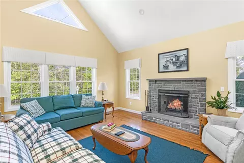 Living - 3 Piezzo Dr, Westerly, RI 02891 photo 2 of 3
