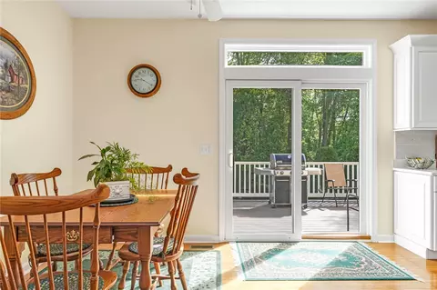 Dining - 3 Piezzo Dr, Westerly, RI 02891 photo 2 of 2