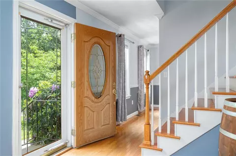 3 Walker Ln, Coventry, RI 02816 photo 5