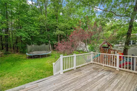 3 Walker Ln, Coventry, RI 02816 photo 27