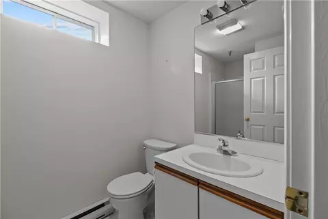 446 Paddock Ln, Bristol, RI 02809 photo 24